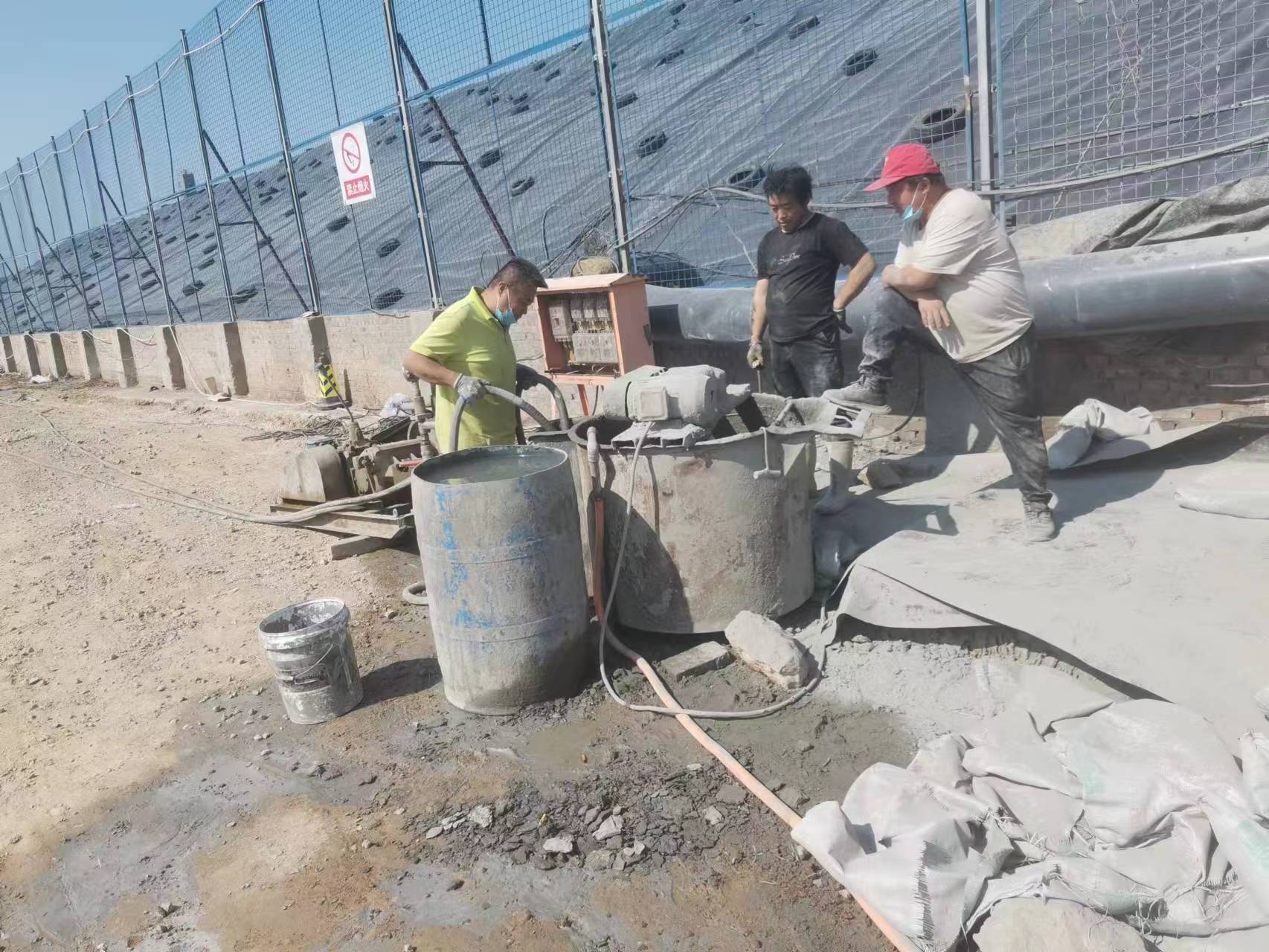 南郊袖阀管注浆